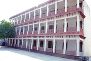 Pt Uma Dutt Public School-School Building